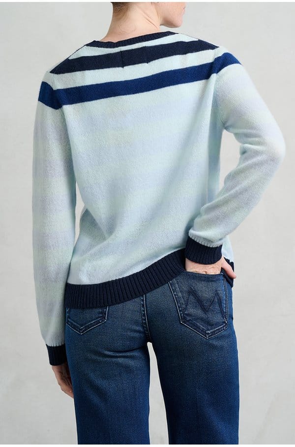 gradient stripe crew in noor navy pale blue