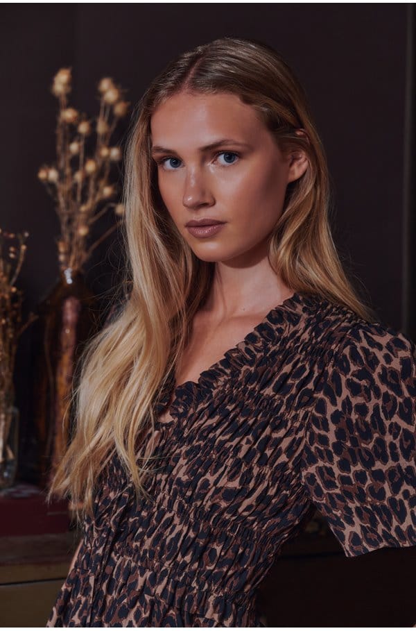 portia top in brown nala