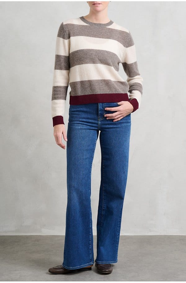 contrast stripe crew in vapour jasmine endless passion