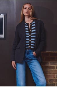 hacking jacket in brown blue 