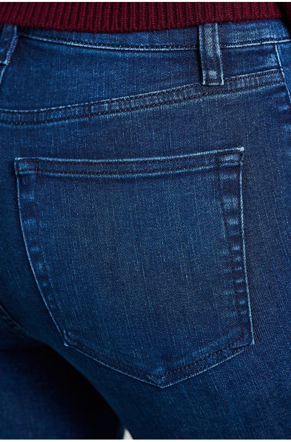 le sleek straight in trick