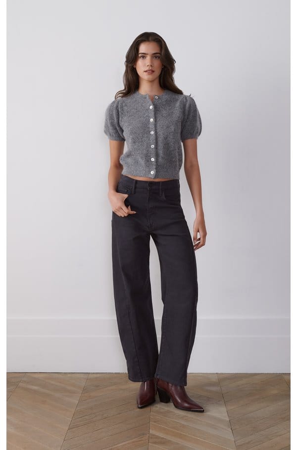 the half pipe flood in faded black