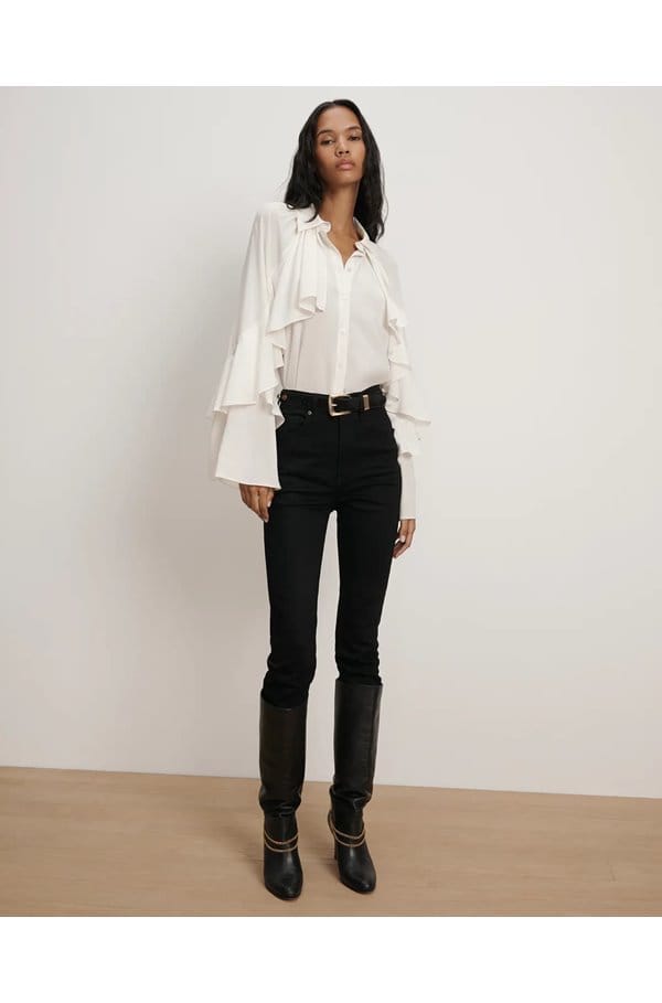 demaris blouse in dove 