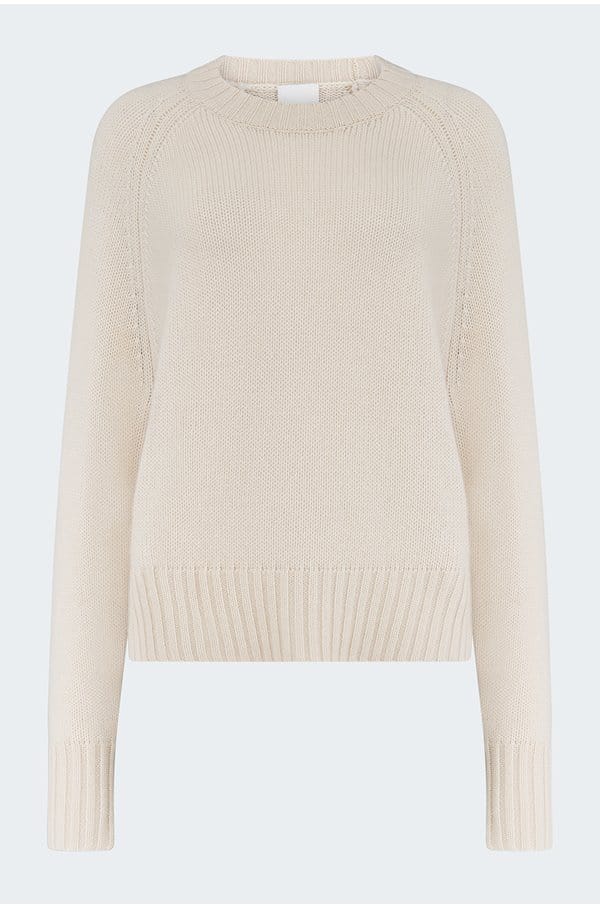 crew neck sweater in cream 
