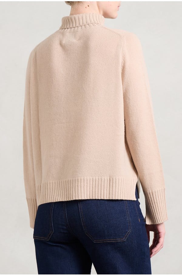 cashmere mock neck sweater in pecan 