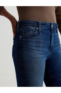 mari straight jean in epilogue