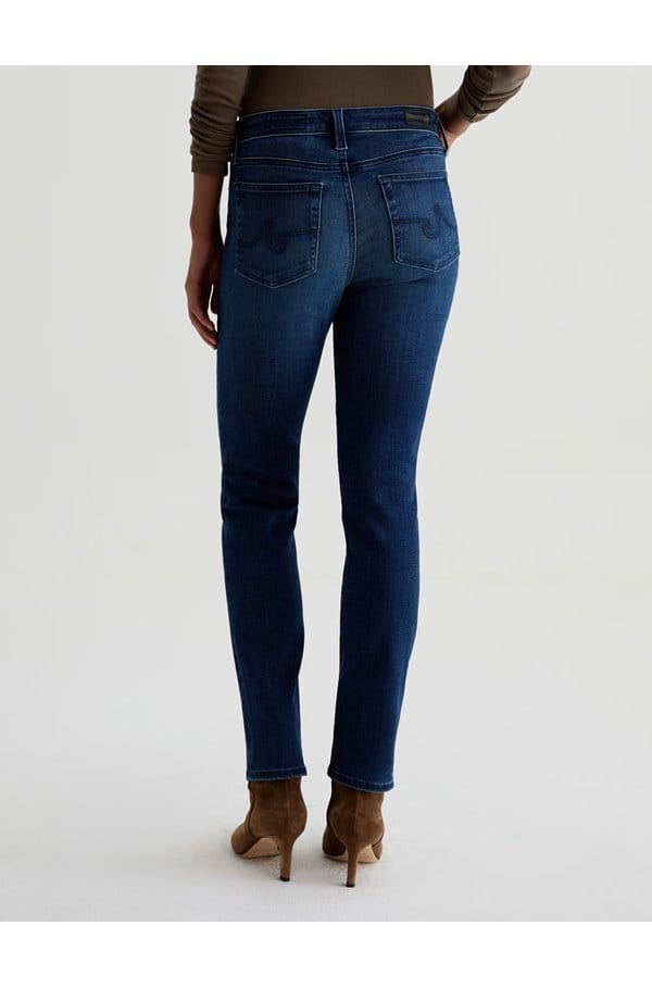 mari straight jean in epilogue