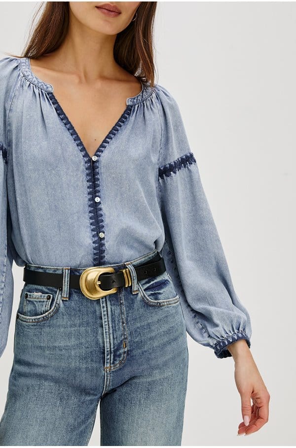 toshi top in medium cloud wash 