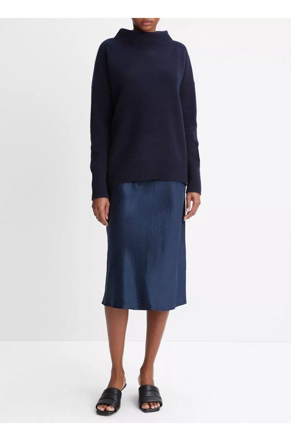 boiled funnel neck pullover in coastal