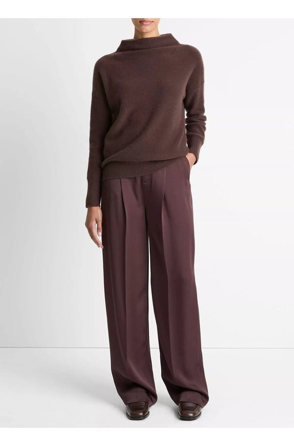 boiled funnel neck pullover in truffle