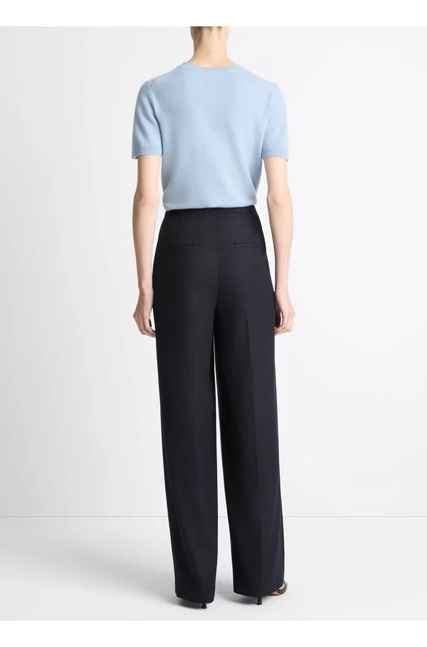 mid rise pleated wide leg trouser in coastal 