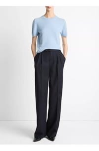 mid rise pleated wide leg trouser in coastal 
