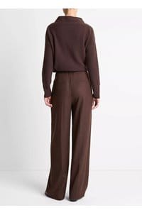 mid rise pleated wide leg trouser in mocha 