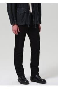 elijah straight jean in black