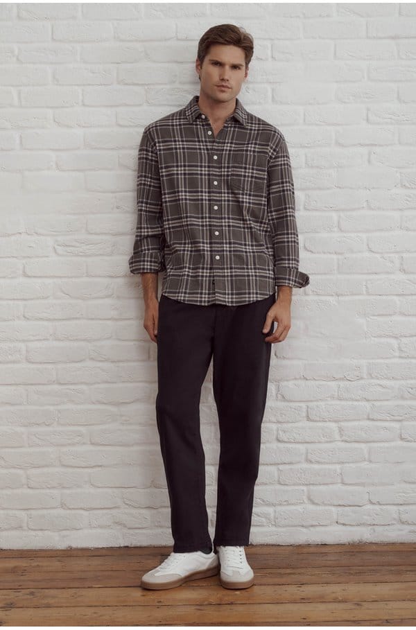 julian trouser in washed black