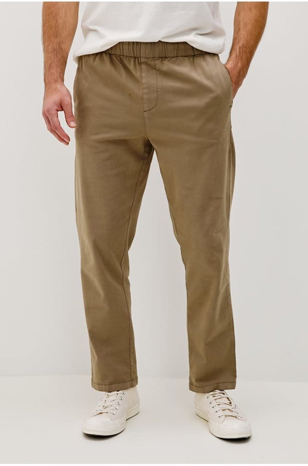 julian trouser in barley