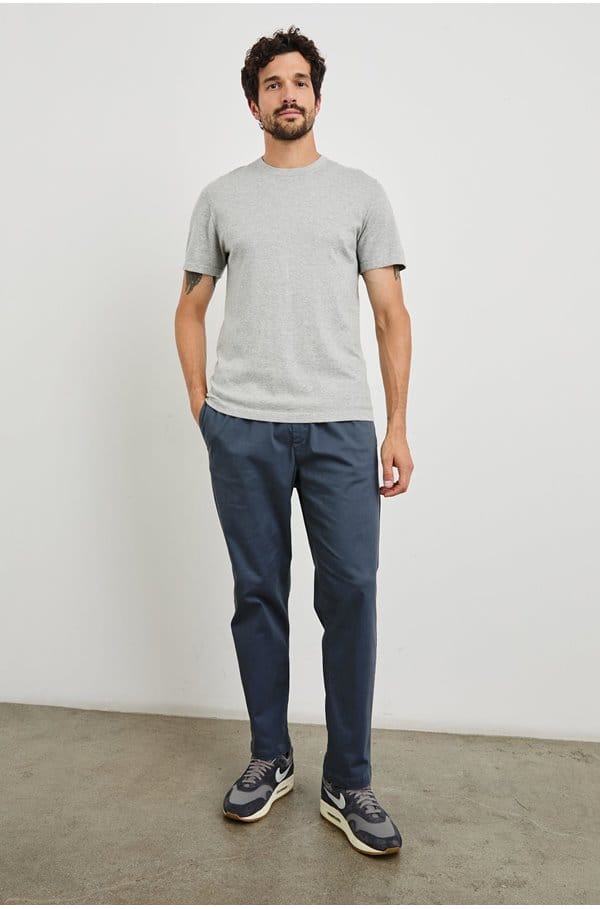 mason tee in heather grey