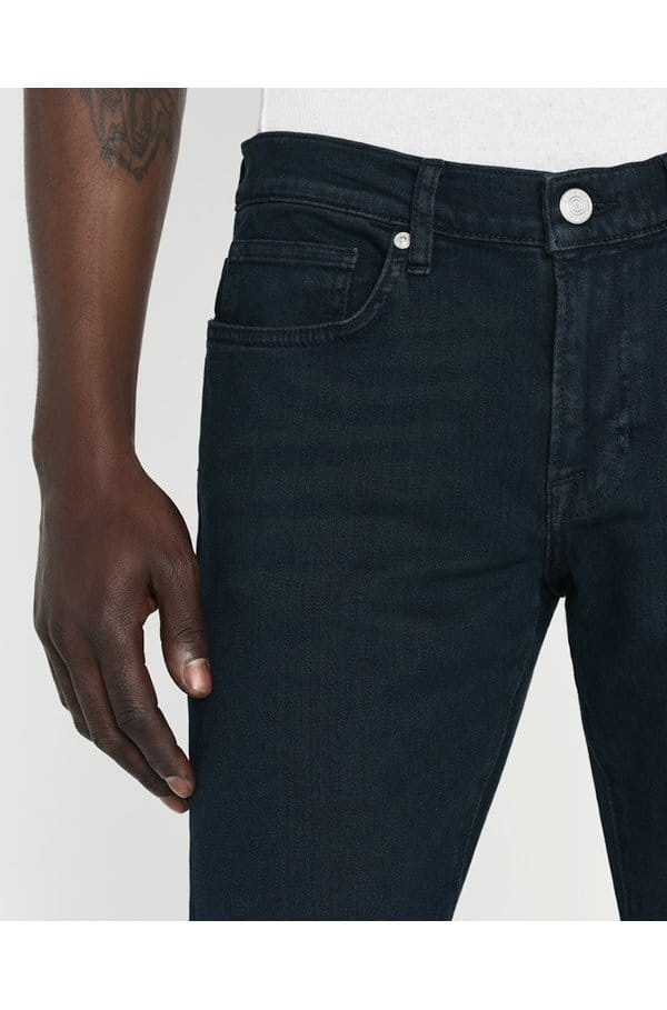 l'homme slim jean in placid