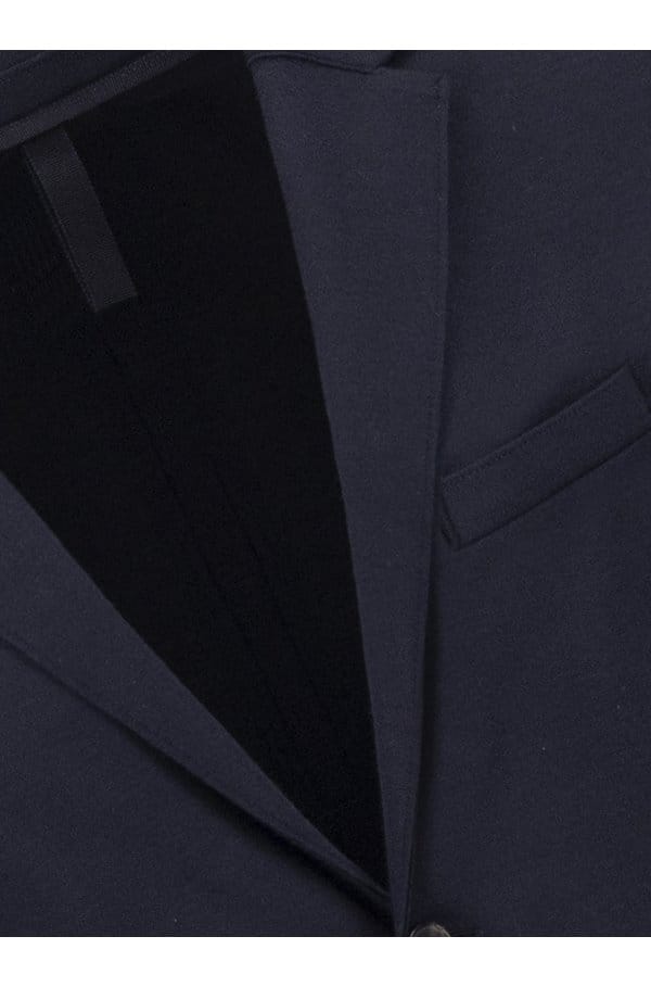 2 button vented jacket in navy blue