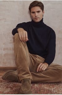 turtleneck sweater in navy