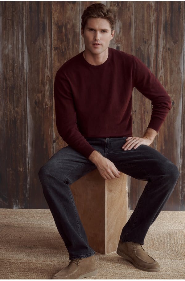 cashmere crew neck in burgundy