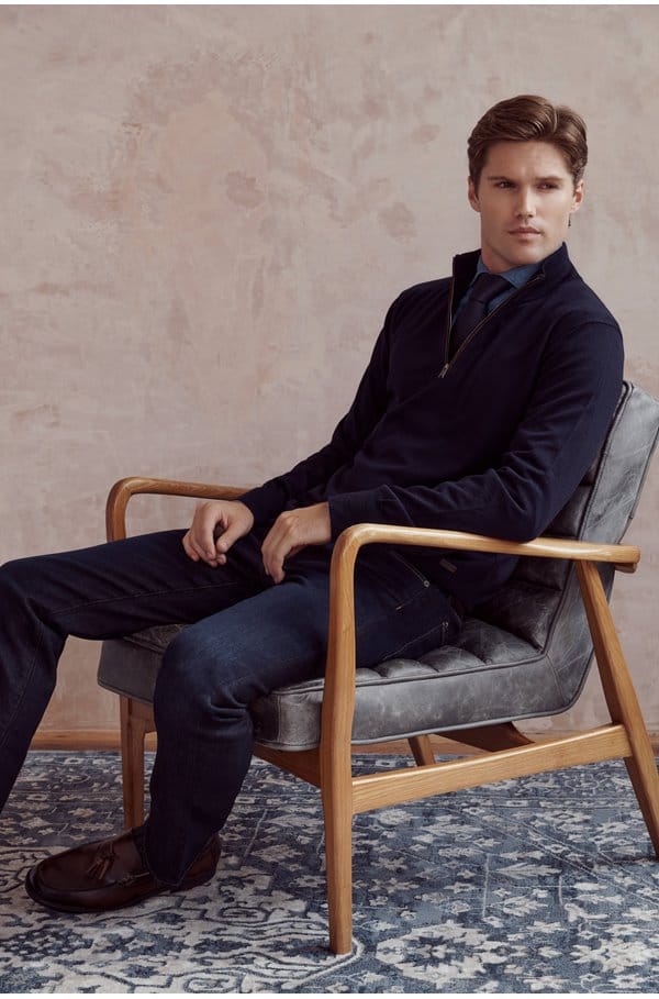 merino zip knit in navy blue