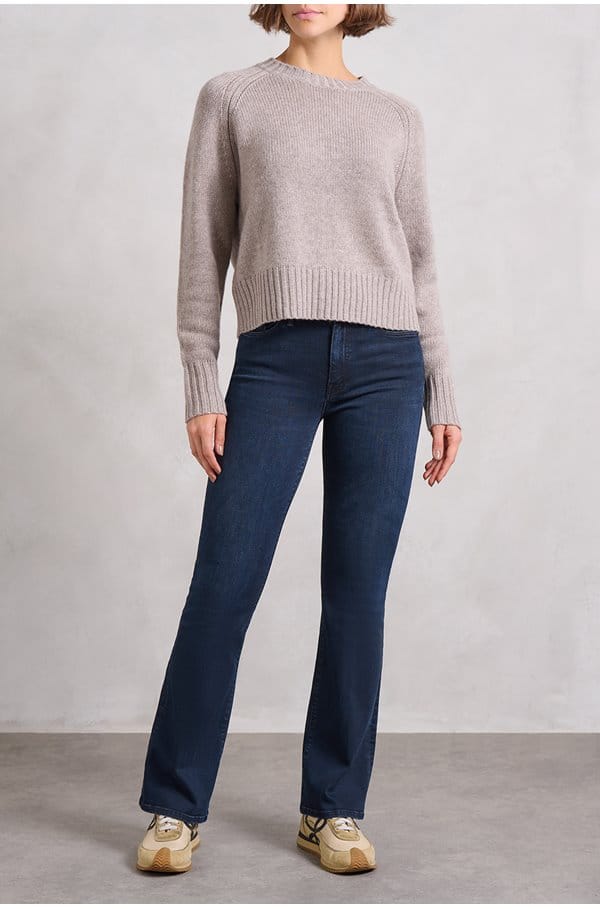 the weekender flare in night in venice