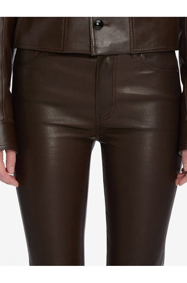 the reboot crop in leather truffle