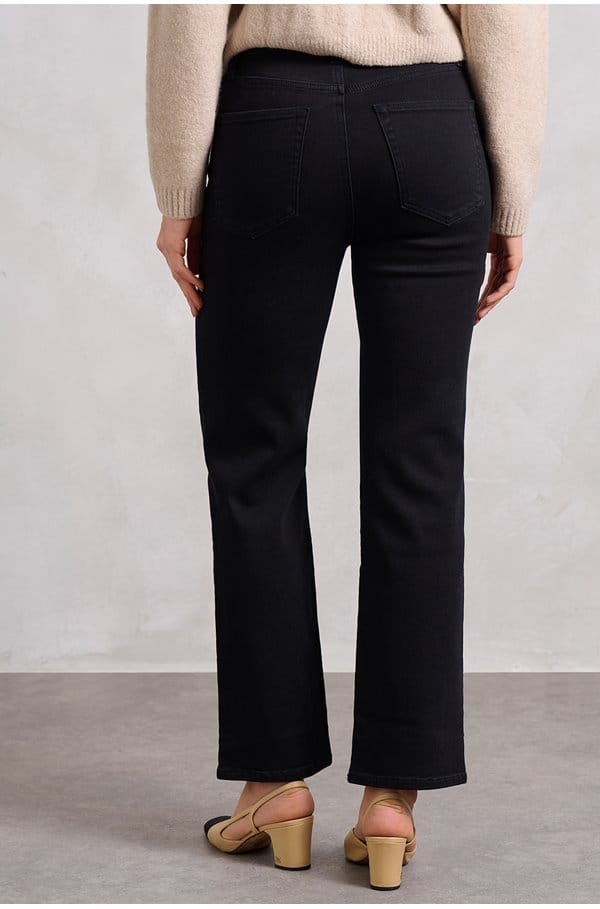 le sleek straight in black