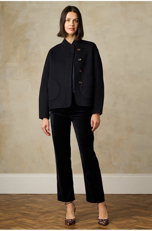 le sleek straight in navy velvet