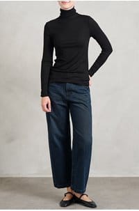 chels turtleneck in super black