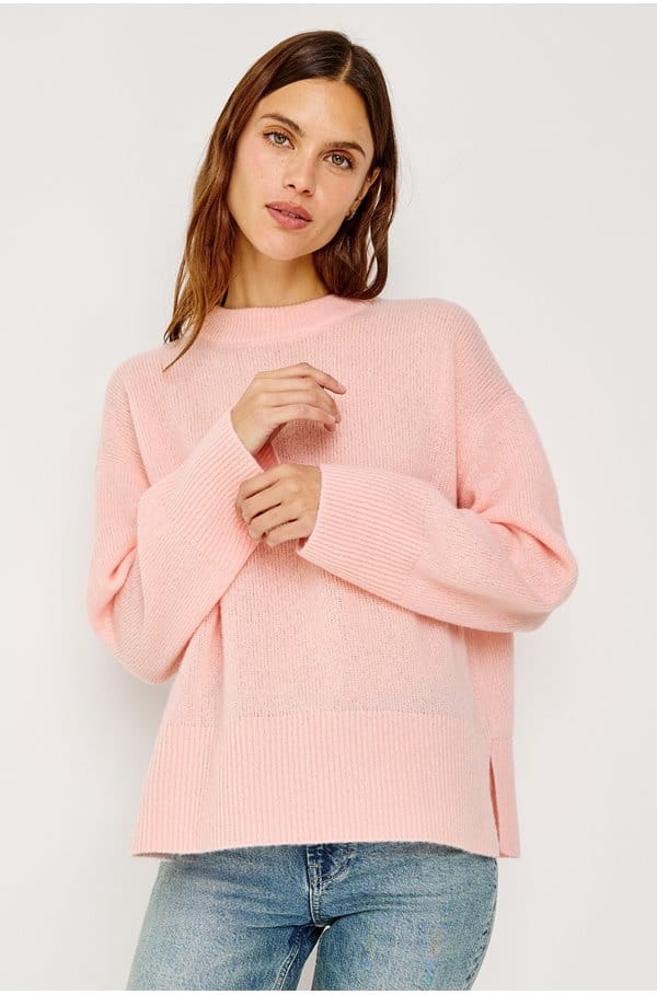miranda crew neck sweater in carnation 