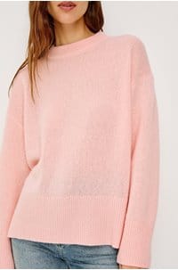 miranda crew neck sweater in carnation 