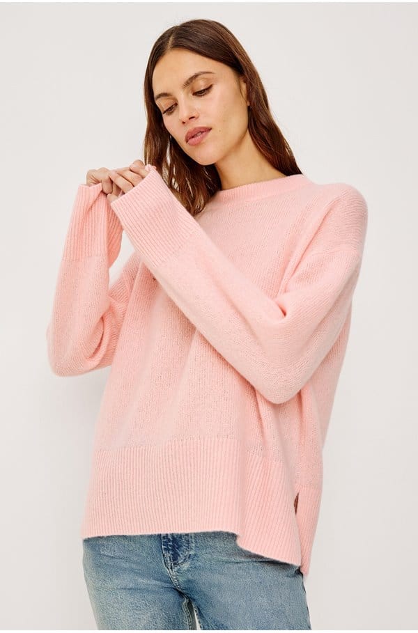 miranda crew neck sweater in carnation 