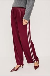 merida trouser in garnet 