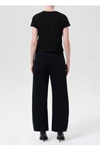 low curve crop in crushed