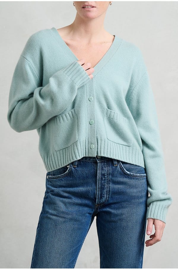 mc alamo cardigan in leaf