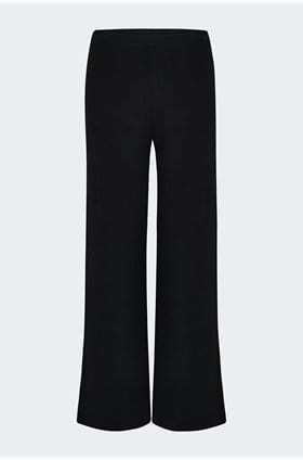 Cozy Wide Leg Pant In Black