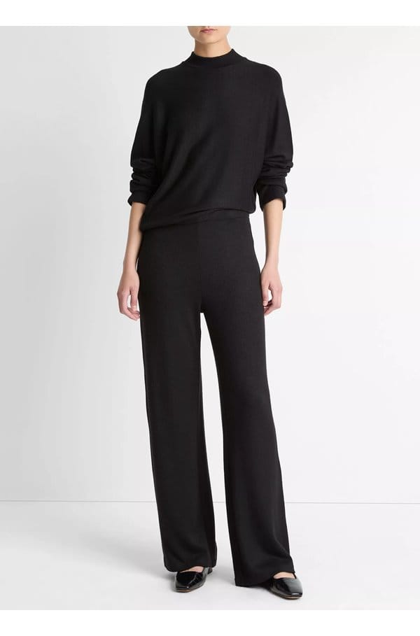 cozy wide leg pant in black 