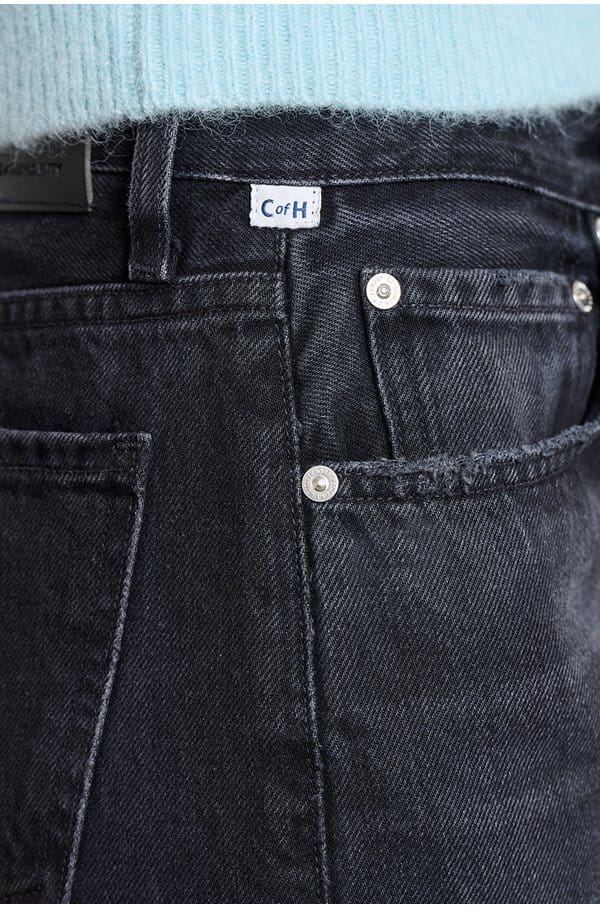 miro relaxed jean in raine