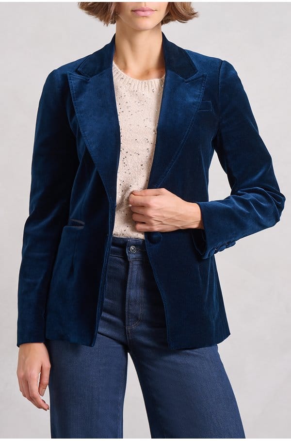 chelsee blazer in navy velvet