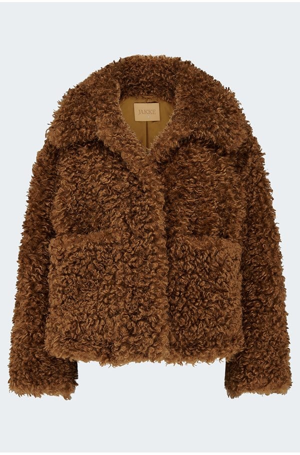 traci jacket in brown curly