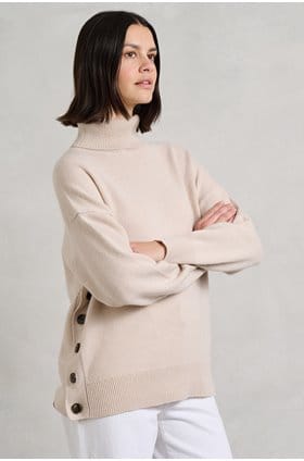 Boyfriend Button Roll Collar in Bare Beige