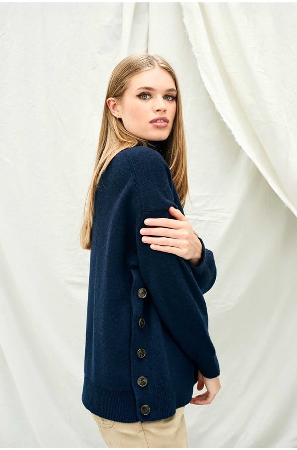 boyfriend button roll collar in navy