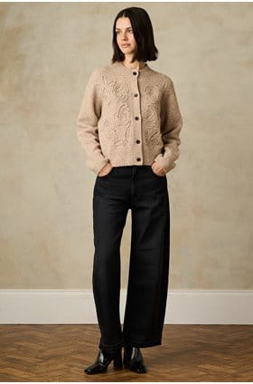 Arellia Ankle With Undone Hem In Black Void 