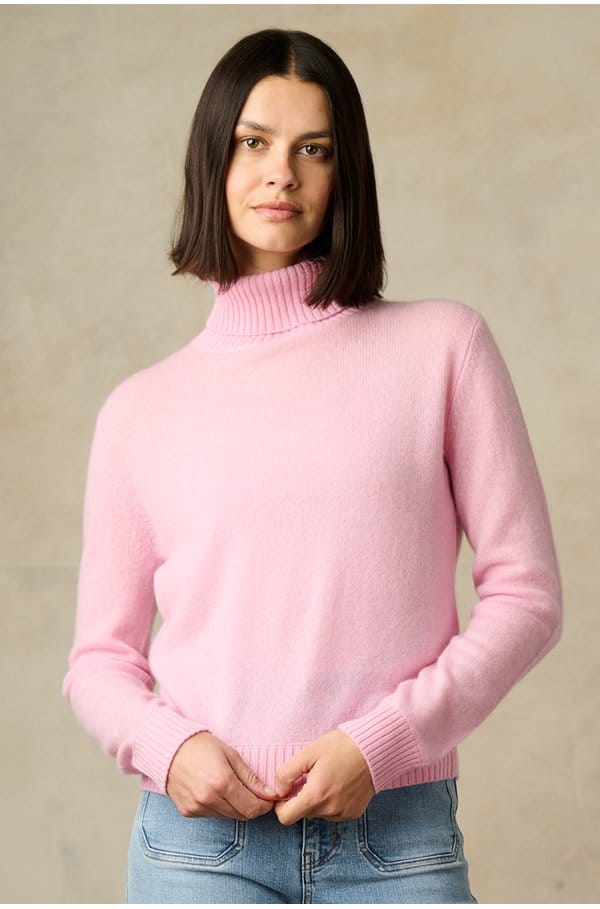 light roll collar in barbie
