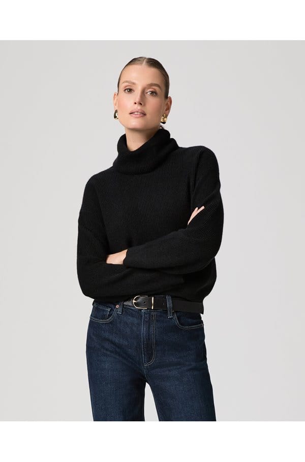 aria sweater in black 