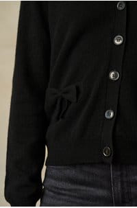 bow pocket cardigan in black