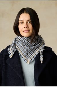 maho scarf in blue