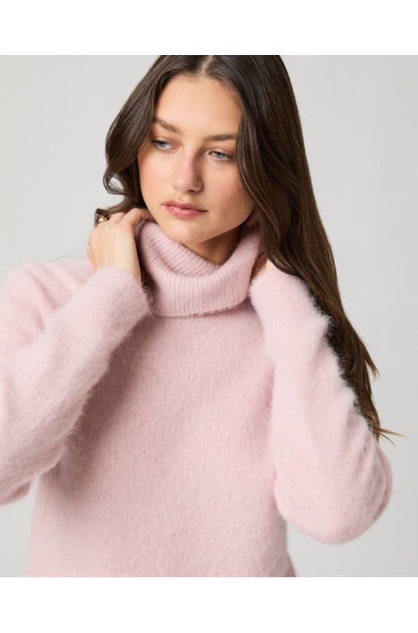 viviana sweater in blush pink 